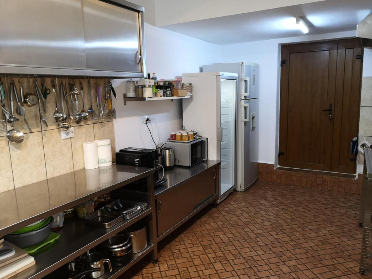 Willa Casa Bondia Pârâul Rece Zewnętrze zdjęcie